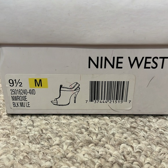 Nine West Roxie Heels - Picture 11 of 11